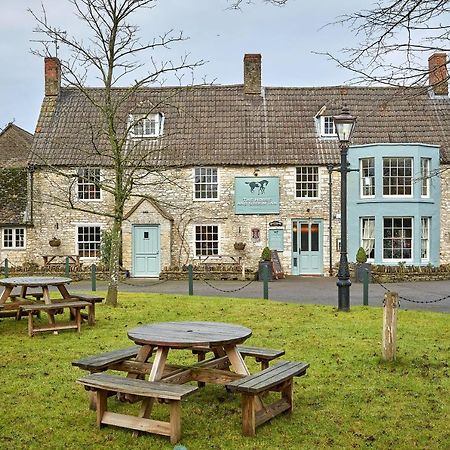 The Horse And Groom Inn Malmesbury Exterior foto