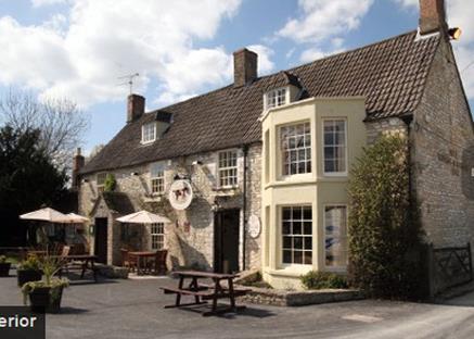 The Horse And Groom Inn Malmesbury Exterior foto